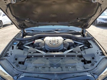 BMW X5 G05 2022 BMW X5 M50i 2022 4.4l 4.4 Benzyna 523KM, zdjęcie 6