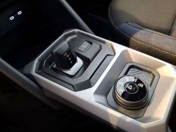 Dacia Duster III 2026 Od ręki - Expression 1.2 TCe Hybrid-G 4x4 LPG 150KM, zdjęcie 6