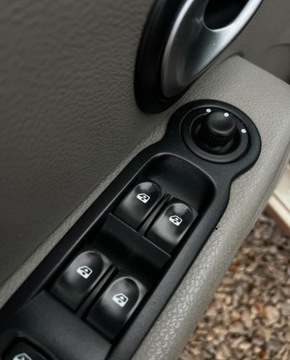 Renault Modus 2005 Renault Modus Automat Klima Isofix Gwarancja w cenie Warszawa VRFL 1.6, zdjęcie 23