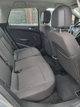 Opel Astra J Sports Tourer Facelifting 1.4 Turbo ECOTEC 120KM 2014 Opel Astra 1.4 Turbo / Navi / Alu 17 / Lift /, zdjęcie 10