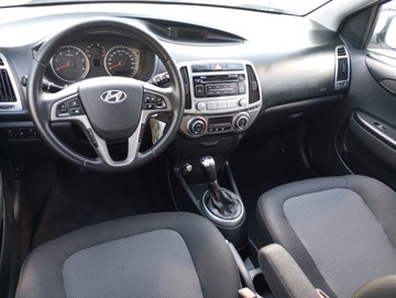 Hyundai i20 I Hatchback 5d Facelifting 1.4 CRDi 90KM 2013 LIFT 1.4 crdi-Klimatronic-6 biegów, zdjęcie 17