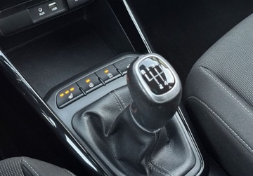 Kia Rio IV Hatchback 5d 1.4 DOHC 100KM 2017 Kia Rio 1.4 100KM Navi Climatronic Kamera Led Bezwypadkowy Dla wymagajacy, zdjęcie 33