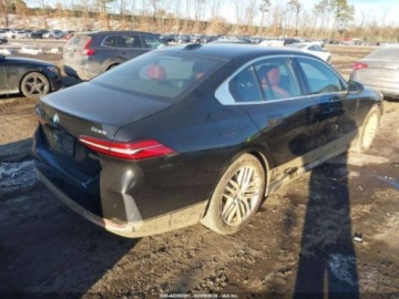 BMW Seria 5 G90-91 2024 BMW Seria 5 530i xDrive 2024 2.0 Benzyna 255KM, zdjęcie 5