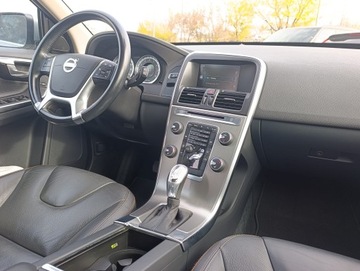Volvo XC60 I SUV 3.0 T6 304KM 2013 VOLVO XC60 T6, Automat, Dokumentacja , AWD, Podgrzewane 4 fotele, zdjęcie 7