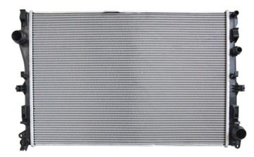CHLADIČ MERCEDES W205 C300 H C250 D C220 CDI A0995002203
