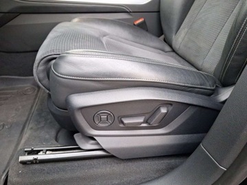 Audi Q8 SUV 3.0 45 TDI 231KM 2022 Audi Q8 S-Line Matrix Pneumatyka 3.0 Diesel 231KM, zdjęcie 14