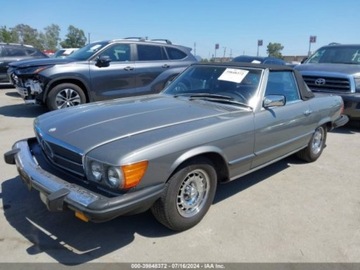 Mercedes 1983 Mercedes-Benz Inny 1983 Mercedes-Benz 380 Series 2dr Coupe 380SL 3.8 100KM, zdjęcie 1