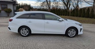 Kia Ceed III Kombi 1.4 T-GDi 140KM 2019 Kia Ceed 1.4Turbo140KMSerwis 75tys 1.4 Benzyna 140KM, zdjęcie 16