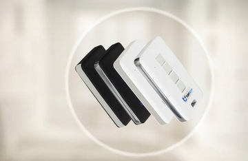 Универсальный пульт дистанционного управления BleBox uRemote SMART WiFi черный
