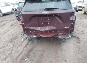 Ford Explorer VI 2023 Ford Explorer 2023, 3.0L, 4x4, PLATINUM, od ubezpieczalni 3.0 Benzyna 400KM, zdjęcie 4