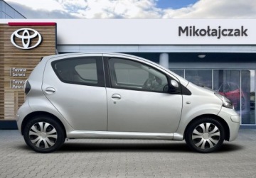 Toyota Aygo I Hatchback 3d 1.0 VVT-i 68KM 2010 Toyota Aygo 1.0 VVT-i Sol EU5 Benzyna 68KM, zdjęcie 9