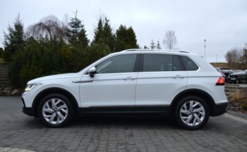 Volkswagen Tiguan II SUV Facelifting 2.0 TDI 150KM 2021 Volkswagen Tiguan 2,0 TDI DSG FULL LED MATRIX Kamera Nawigacja 2.0 Diesel, zdjęcie 2