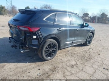 Ford Kuga III 2024 Ford Kuga 2024 r., 2,0L ST-LINE ELITE 2.0 Benzyna 250KM, zdjęcie 5