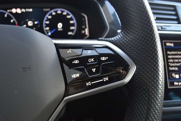 Volkswagen Tiguan II SUV Facelifting 1.5 TSI 150KM 2022 Volkswagen Tiguan SalonPL 150KM TSI DSG R-Line Premium HakKessyNavi ACC Ma, zdjęcie 14