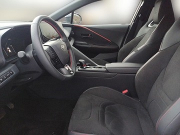 Toyota C-HR II SUV Plug-In 2.0 Hybrid Dynamic Force Plug-in  223KM 2025 Toyota C-HR 2.0 PHEV GR Sport 2.0 PHEV GR Sport |, zdjęcie 12