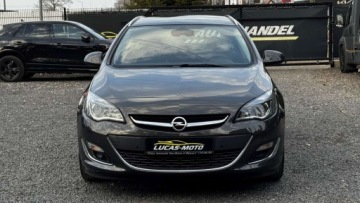 Opel Astra J Sports Tourer Facelifting 1.4 Turbo ECOTEC 140KM 2013 Opel Astra Bogate wyposazenie, Udok. przebieg GWARANCJA 1.4 Benzyna, zdjęcie 1