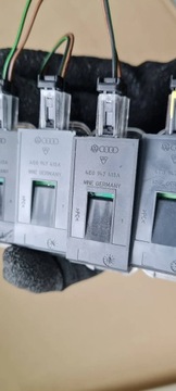 A4 B9 8W LAMPY LED DVEŘE KONEKTOR B8 A6 C7 Q7 A5 A7 4X 4E0947415A