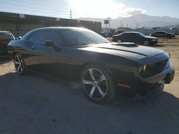 Dodge Challenger III 2016 Dodge Challenger RT 2016 5.7 Benzyna 375KM, zdjęcie 4