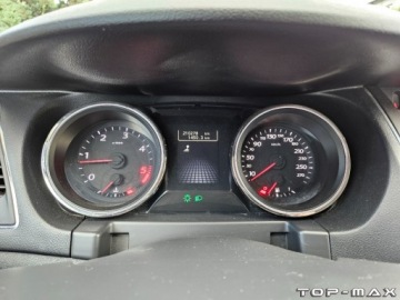 Renault Latitude 2.0 dCi FAP 150KM 2012 Renault Latitude Ladny Bogata wersja 2.0 diesel 150KM 2.0 Diesel 150KM, zdjęcie 25