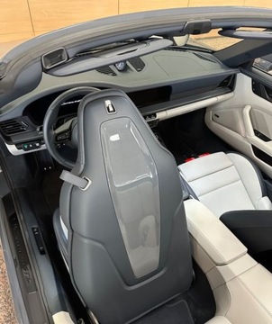 Porsche 911 992 Carrera GTS Cabriolet 3.0 480KM 2025 Porsche 911 Salon Polska ASO R-CARS Warszawa 3.0 Benzyna 480KM, zdjęcie 29
