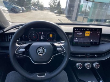 Skoda Superb IV Liftback 2.0 TDI 193KM 2024 Skoda Superb Superb IV 2,0 TDI 193 KM 4x4 autom. DSG, MATRIX, SKORA, PRZEG, zdjęcie 16