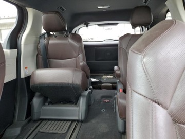 Toyota Sienna III 2021 Toyota Sienna Limited 2021 2.5l 2.5 Hybryda 245KM, zdjęcie 10