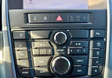 Opel Astra J GTC 1.4 Turbo ECOTEC 120KM 2014 Opel Astra 1.4 Turbo Cosmo 1.4 Benzyna 120KM, zdjęcie 29