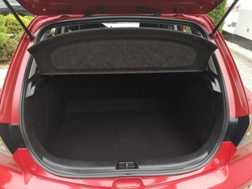 Mazda 3 I Hatchback 1.6 MZR 105KM 2006 Mazda 3 1,6 DOHC 105KM Klimatronk Isofix Halogeny, zdjęcie 19
