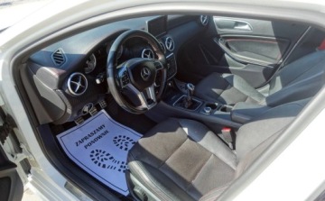 Mercedes Klasa A W176 Hatchback 5d Facelifting 200 d 136KM 2015 Mercedes-Benz Klasa A 200CDI 136KM AMG Line Niski przebieg Biksenon Skora, zdjęcie 2