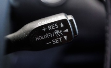 Toyota C-HR I Crossover Facelifting 1.8 Hybrid 122KM 2023 Toyota C-HR 1.8 Hybrid GPF GR Sport 1.8 Hybryda 122KM, zdjęcie 31