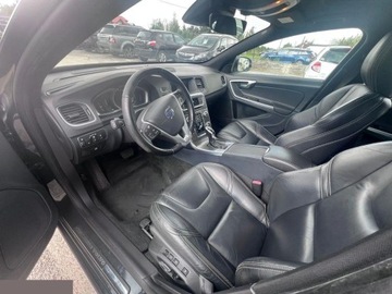 Volvo S60 II Sedan Facelifting 2.0 T6 DRIVE-E 306KM 2015 Volvo S60 PLATINUM 2.0 benzyna 306KM 2015r Najbogatsza wersja!, zdjęcie 5