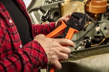 НЕО ЩИПЦЫ ДЛЯ ОБЖИМА ФОТОЭЛЕКТРИЧЕСКИХ РАЗЪЕМОВ