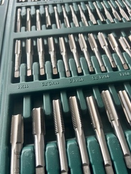 Набор метчиков и плашек Mannesmann 110 шт. M53255 — Набор инструментов