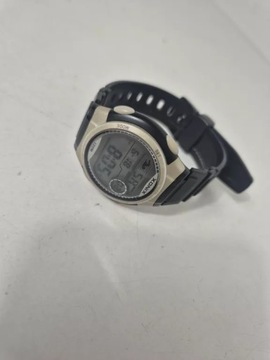 ZEGAREK XONIX