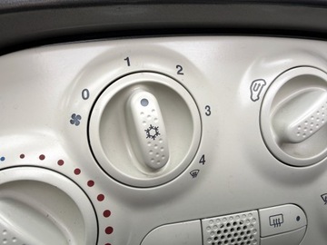 Fiat 500 II Seria 1 1.2 69KM 2013 Fiat 500 98tyśkm! 1WŁAŚCICIEL 1.2b Klima DACH PANORAMA Wersja COLLEZIONE!, zdjęcie 11