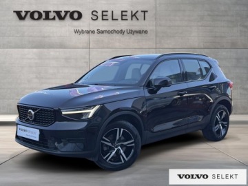 Volvo XC40 Crossover Facelifting 2.0 B3 163KM 2025 Volvo XC 40 XC40 B3 Plus Dark aut, Harman Kardon,