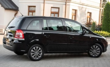 Opel Zafira B 1.7 CDTI ecoFLEX 110KM 2011 Opel Zafira 1.7CDTI 110KM Lift Alu Pdc Clima 7os Serwis Gwarancjia 1.7, zdjęcie 13