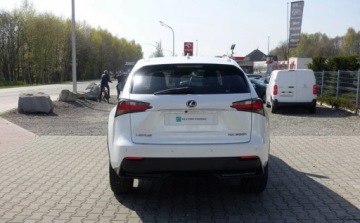 Lexus NX I SUV 300h 197KM 2014 Lexus NX 300h 197KM Hybryda 4x4 Automat Skora Grzane fotele Navi Biala per, zdjęcie 5