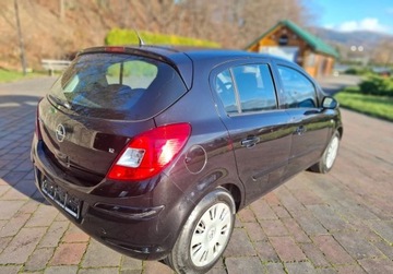 Opel Corsa D Hatchback 1.2 Twinport ECOTEC 80KM 2007 Opel Corsa 1.2 Benzyna 80KM, zdjęcie 2