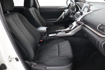 Mitsubishi Eclipse Cross SUV 1.5 T 163KM 2020 Mitsubishi Eclipse Cross 1.5 T-MIVEC, Automat, zdjęcie 8
