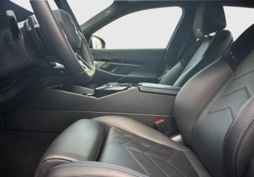 BMW Seria 5 G90-91 Touring 2.0 520d 197KM 2024 BMW Seria 5 M Pakiet sport LED Kamera cofania Asystenci Elektryczna klapa, zdjęcie 8