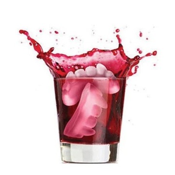 FOREMKA NA LÓD DO LODU ZĘBY WAMPIRA DO DRINKÓW