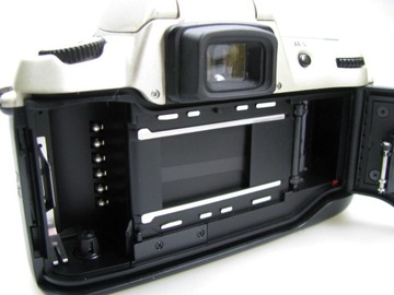 APARAT NIKON F60 - BODY