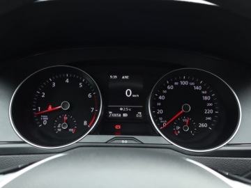 Volkswagen Passat B8 Limousine 1.4 TSI BlueMotion Technology 125KM 2017 VW Passat 1.4 TSI, Salon Polska, Navi, Klima, zdjęcie 10