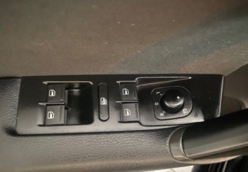 Volkswagen Passat B7 Variant 1.6 TDI CR DPF BlueMotion 105KM 2014 Volkswagen Passat Salon Polska Gwarancja 1.6 Diesel 105KM, zdjęcie 9