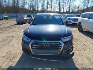 Audi Q5 II SUV 2.0 TFSI 252KM 2018 Audi Q5 PREMIUM 2018, od ubezpieczalni 2.0 Benzyna 252KM, zdjęcie 2