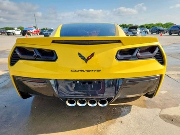 Chevrolet Corvette C7 2015 Chevrolet Corvette Stingray Z51 2LT 2015 6.2l 6.2 Benzyna 455KM, zdjęcie 2