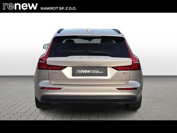 Volvo V60 II  2022 V60 B3 B Core aut, zdjęcie 3