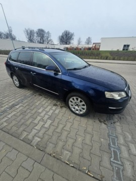 Volkswagen Passat B6 Variant 1.9 TDI PDE 105KM 2006 Volkswagen Passat Klimatyzacja - 1.9 TDI - 105KM, zdjęcie 1