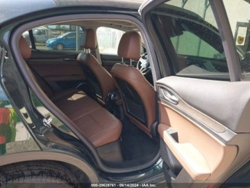 Alfa Romeo Stelvio SUV 2.0 Turbo 280KM 2018 Alfa Romeo Stelvio 2018 Alfa Romeo Stelvio Ti AWD 2.0 Benzyna 280KM, zdjęcie 9